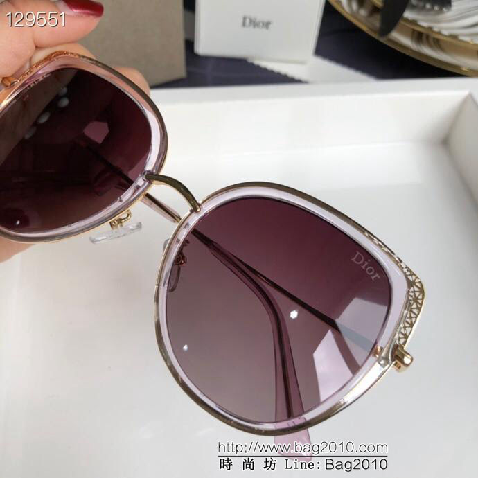 DIOR-迪奧 寶麗來樹脂偏光鏡 新款小香太陽鏡 減輕強光負擔 遮擋有害光線防輻射 出行旅遊必備品  lly1457